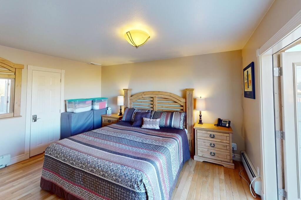 Tacit Shadow Resort Shangri-La King Suite, Gym, Coffee Bar, Hot-Tub, Free Laundry, Food Available Parowan Εξωτερικό φωτογραφία